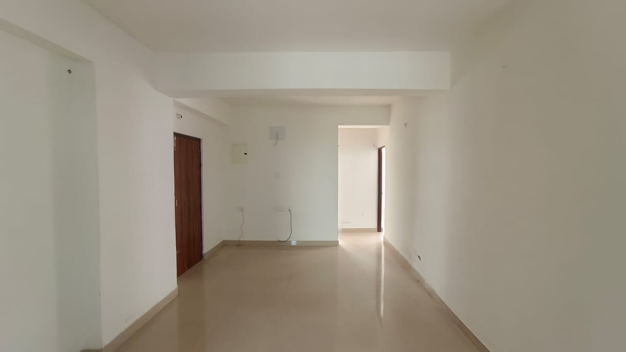 Unfurnished 3bhk in Sijubari, Hatigaon, Guwahati, Assam, India for Rent